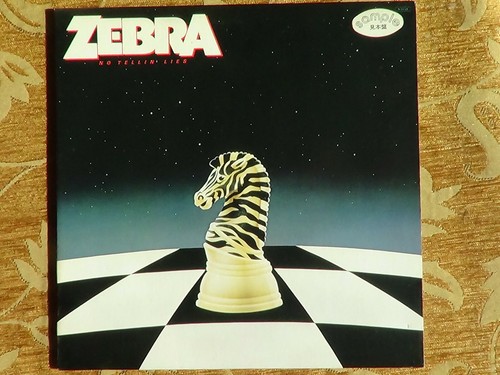 Zebra tellin lies - zebra, no
